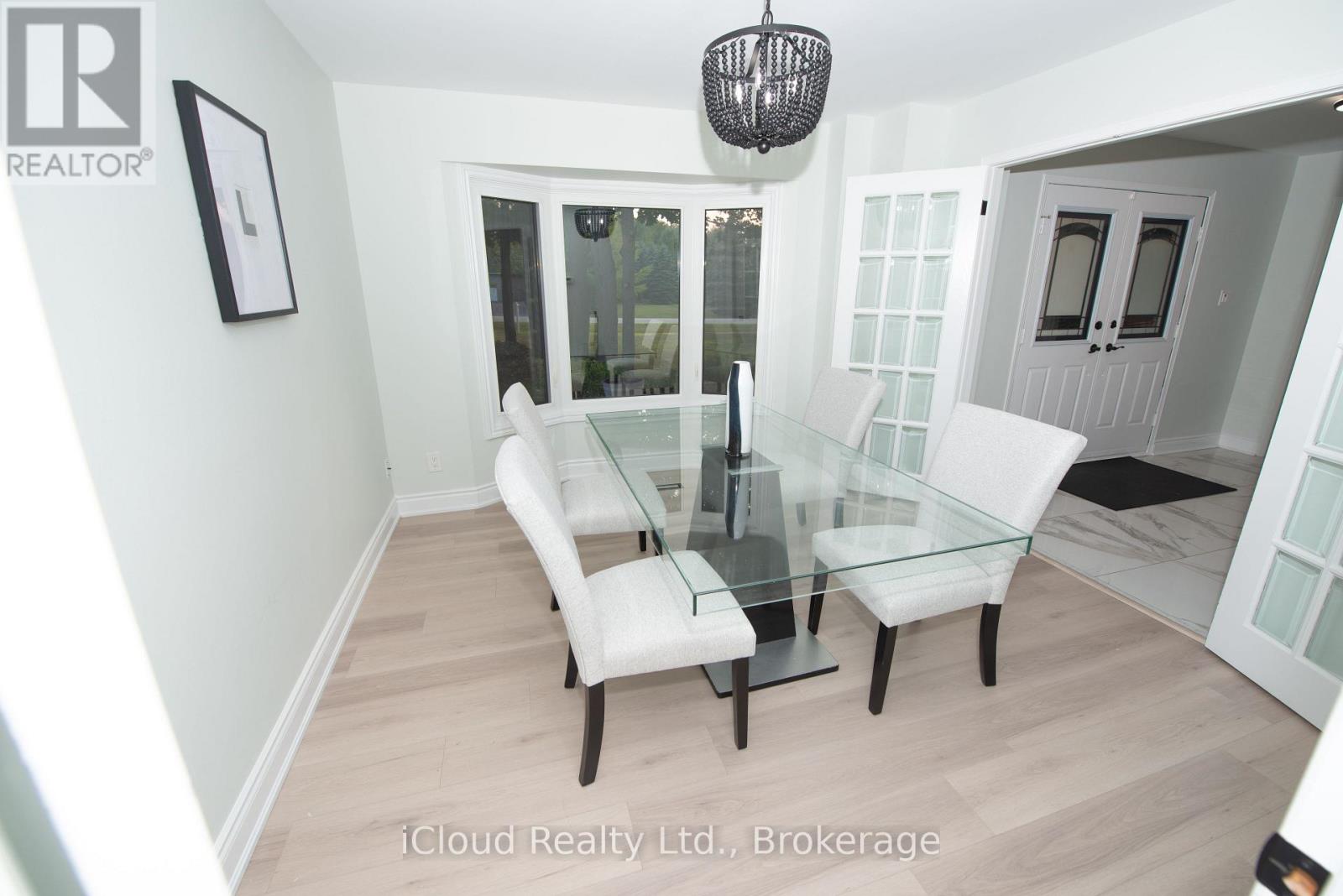 27 Briarwood Drive, Caledon, Ontario  L7K 0N1 - Photo 8 - W12637774