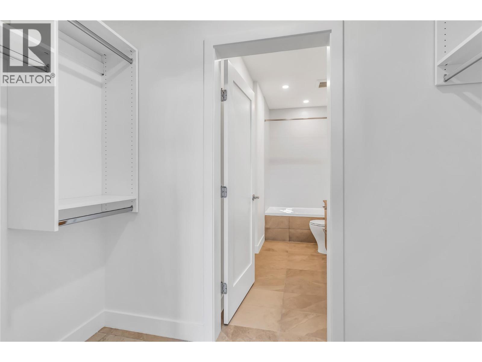 3409 Lakeshore Road Unit# Ph S607, Kelowna, British Columbia  V1W 0G6 - Photo 29 - 10360267