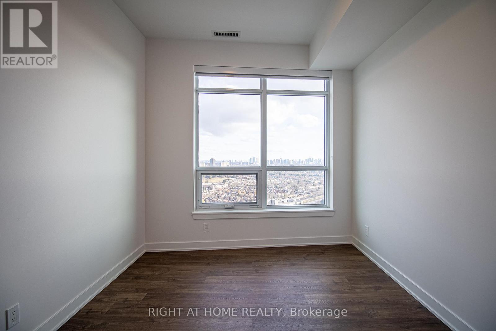 2811 - 50 Upper Mall Way, Vaughan, Ontario  L4J 4P8 - Photo 14 - N12637794