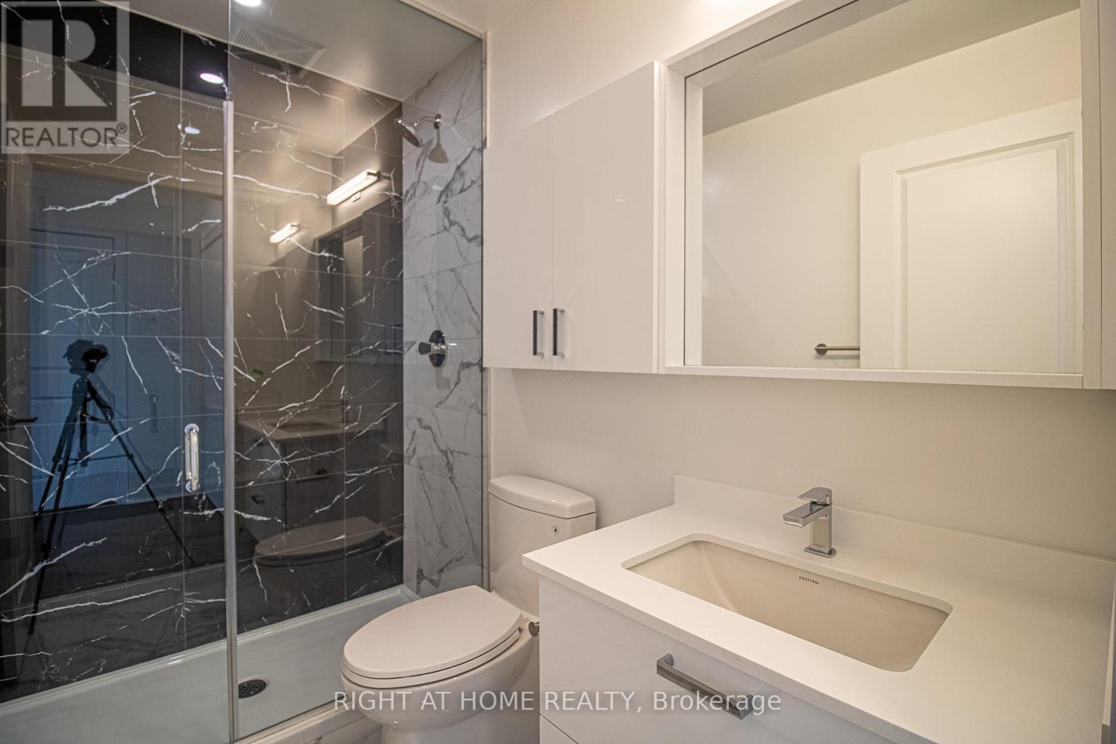 2811 - 50 Upper Mall Way, Vaughan, Ontario  L4J 4P8 - Photo 17 - N12637794