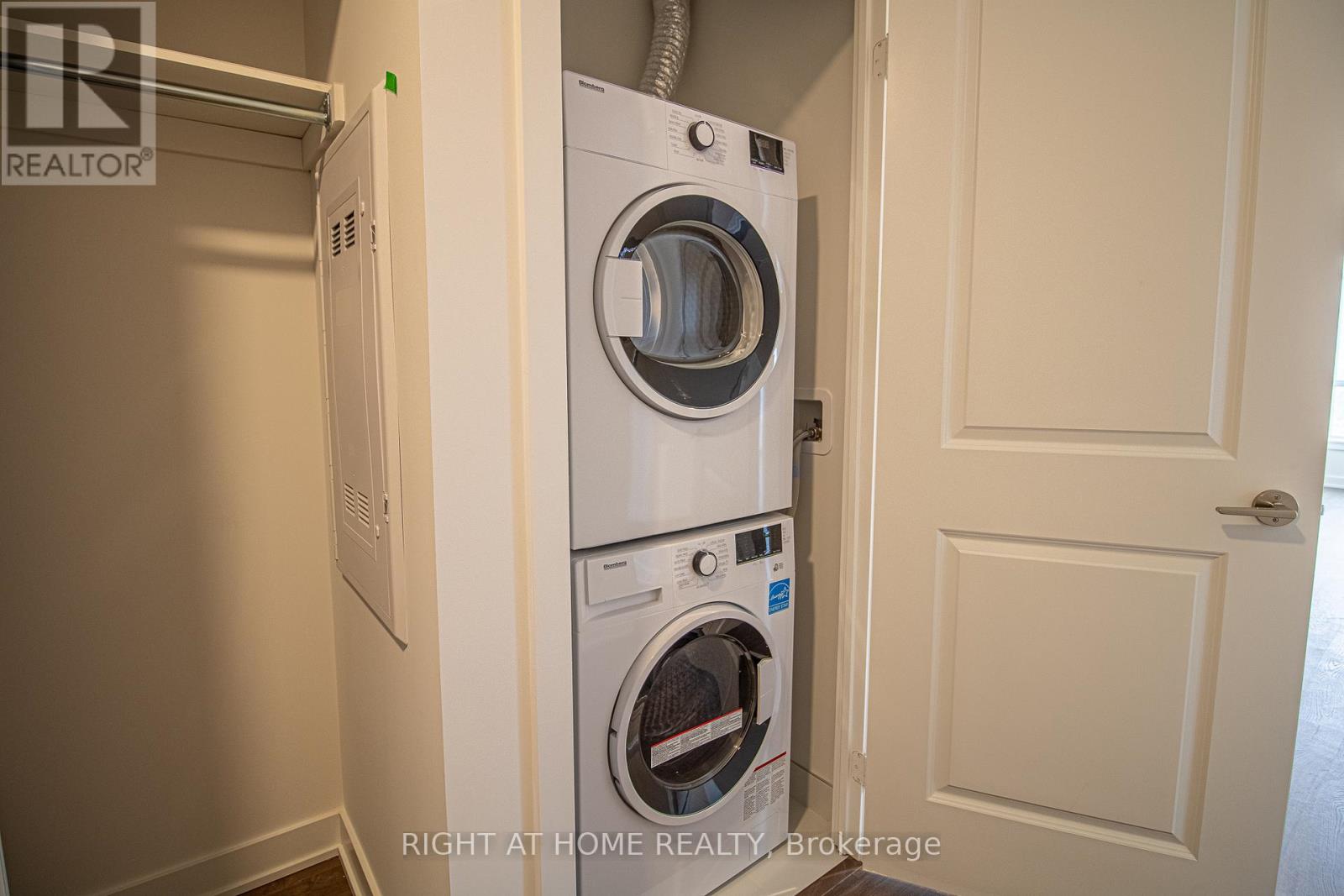 2811 - 50 Upper Mall Way, Vaughan, Ontario  L4J 4P8 - Photo 9 - N12637794