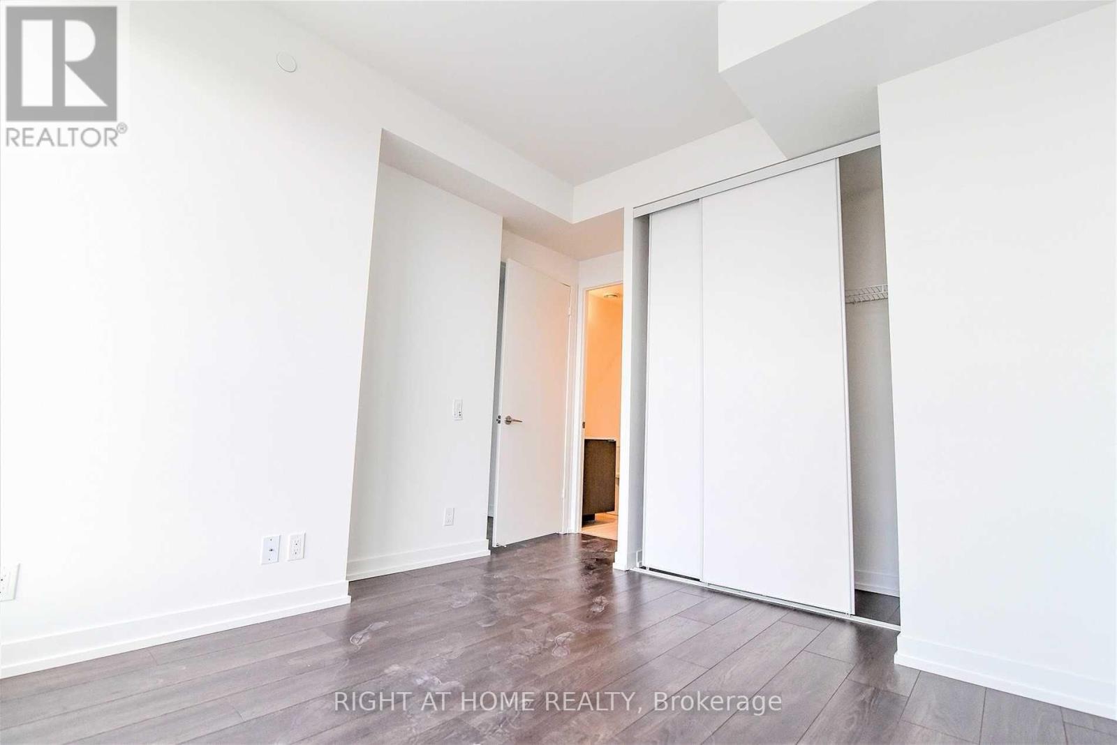 4701 - 5 Buttermill Avenue, Vaughan, Ontario  L4K 0J5 - Photo 9 - N12637798