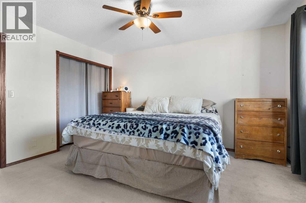 18 Greenview Crescent, Strathmore, Alberta  T1P 1L2 - Photo 12 - A2274627