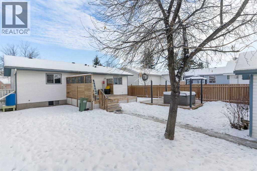 18 Greenview Crescent, Strathmore, Alberta  T1P 1L2 - Photo 34 - A2274627