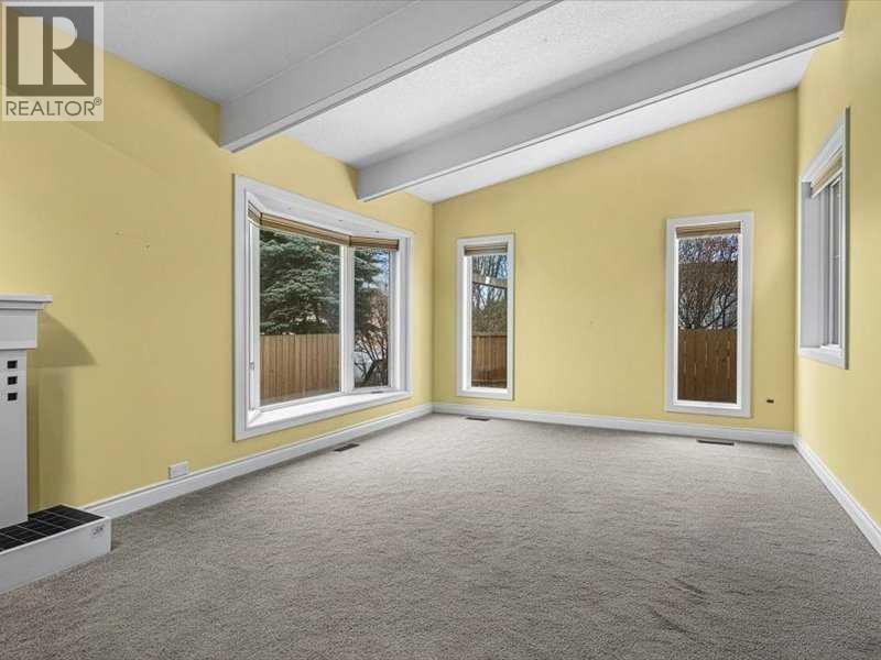 107 Woodford Crescent Sw, Calgary, Alberta  T2W 4C6 - Photo 10 - A2271657