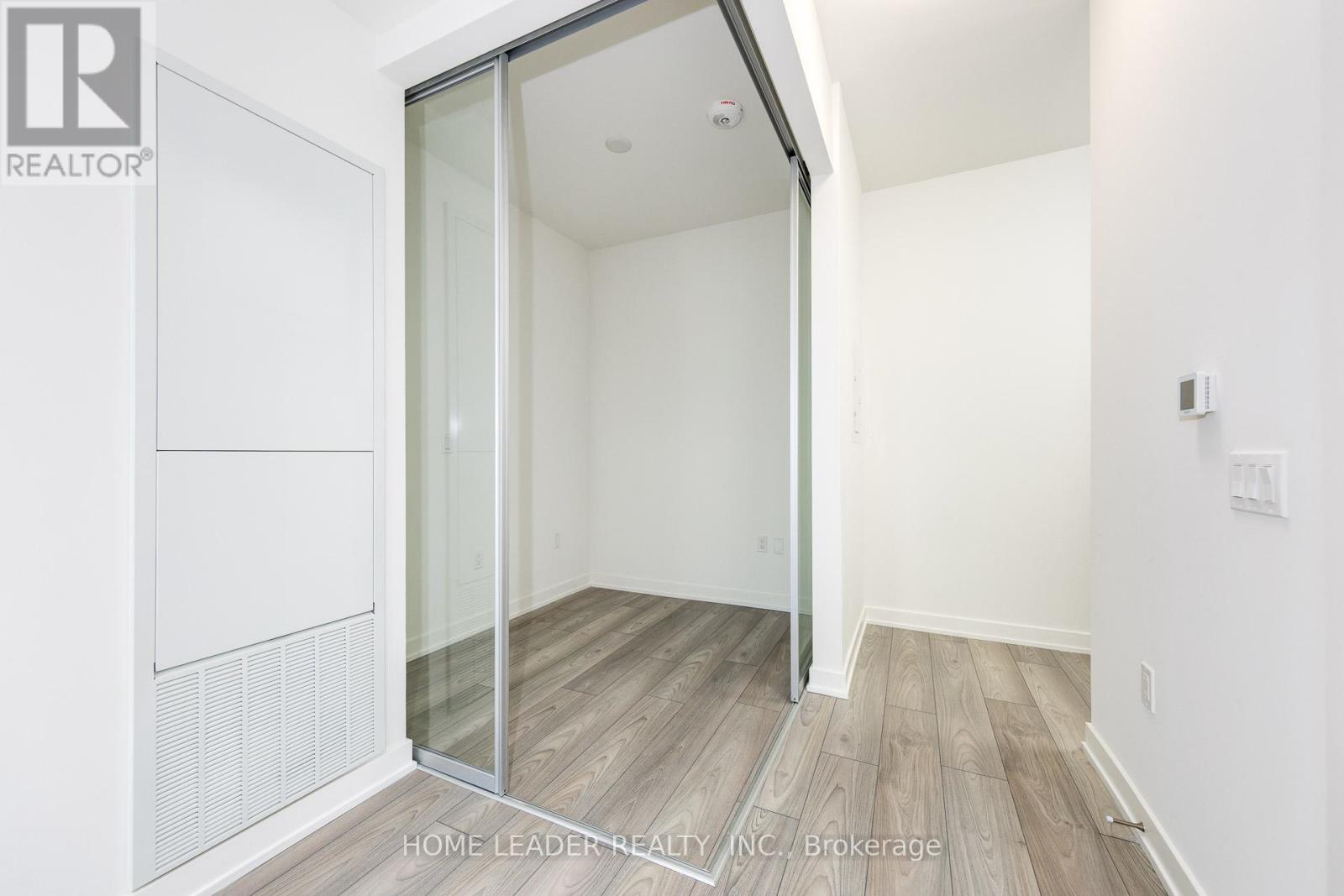 2114 - 120 Broadway Avenue, Toronto, Ontario  M4P 0E9 - Photo 7 - C12637812