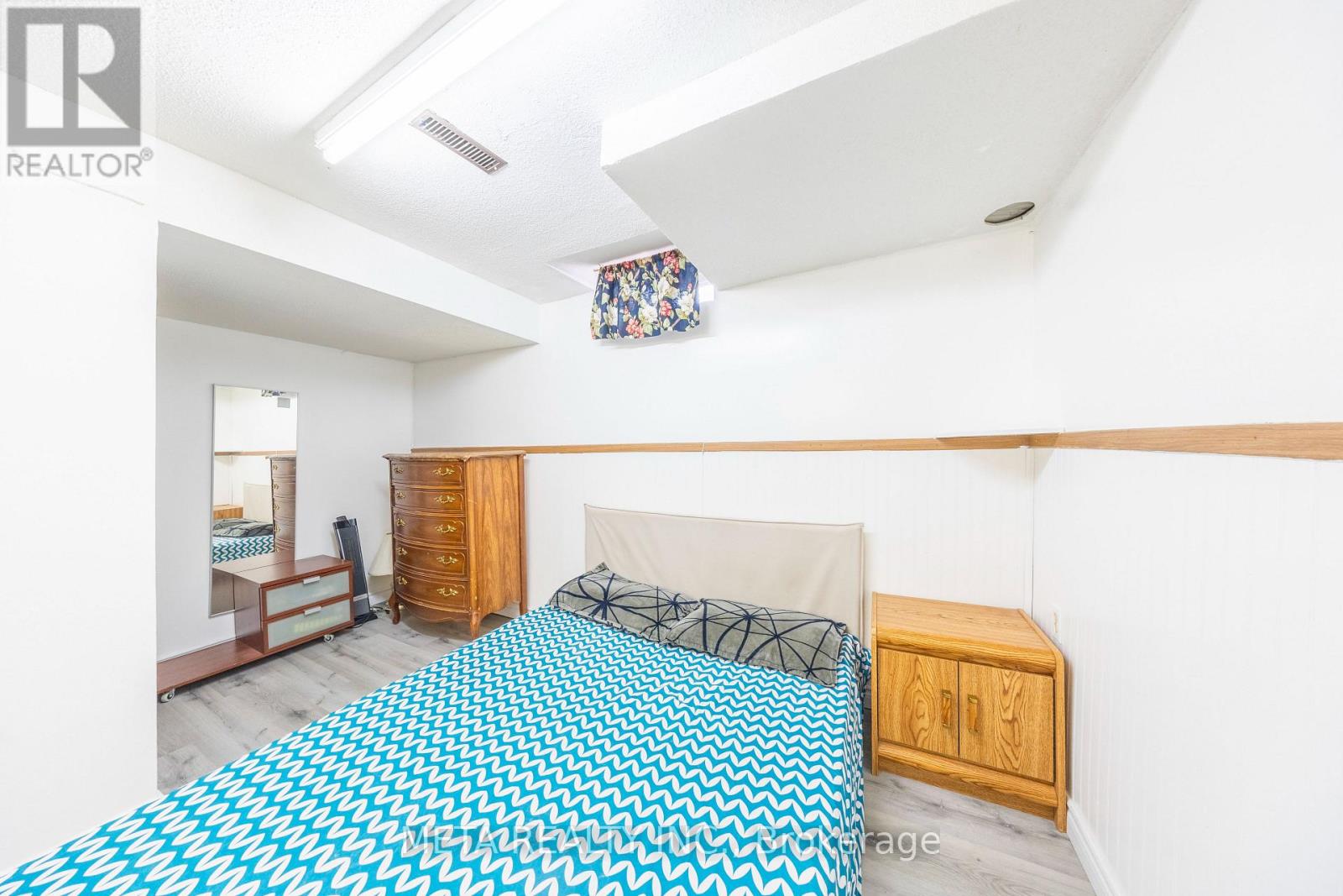 Bsmt - 71 Grenbeck Drive, Toronto, Ontario  M1V 2H5 - Photo 5 - E12637816