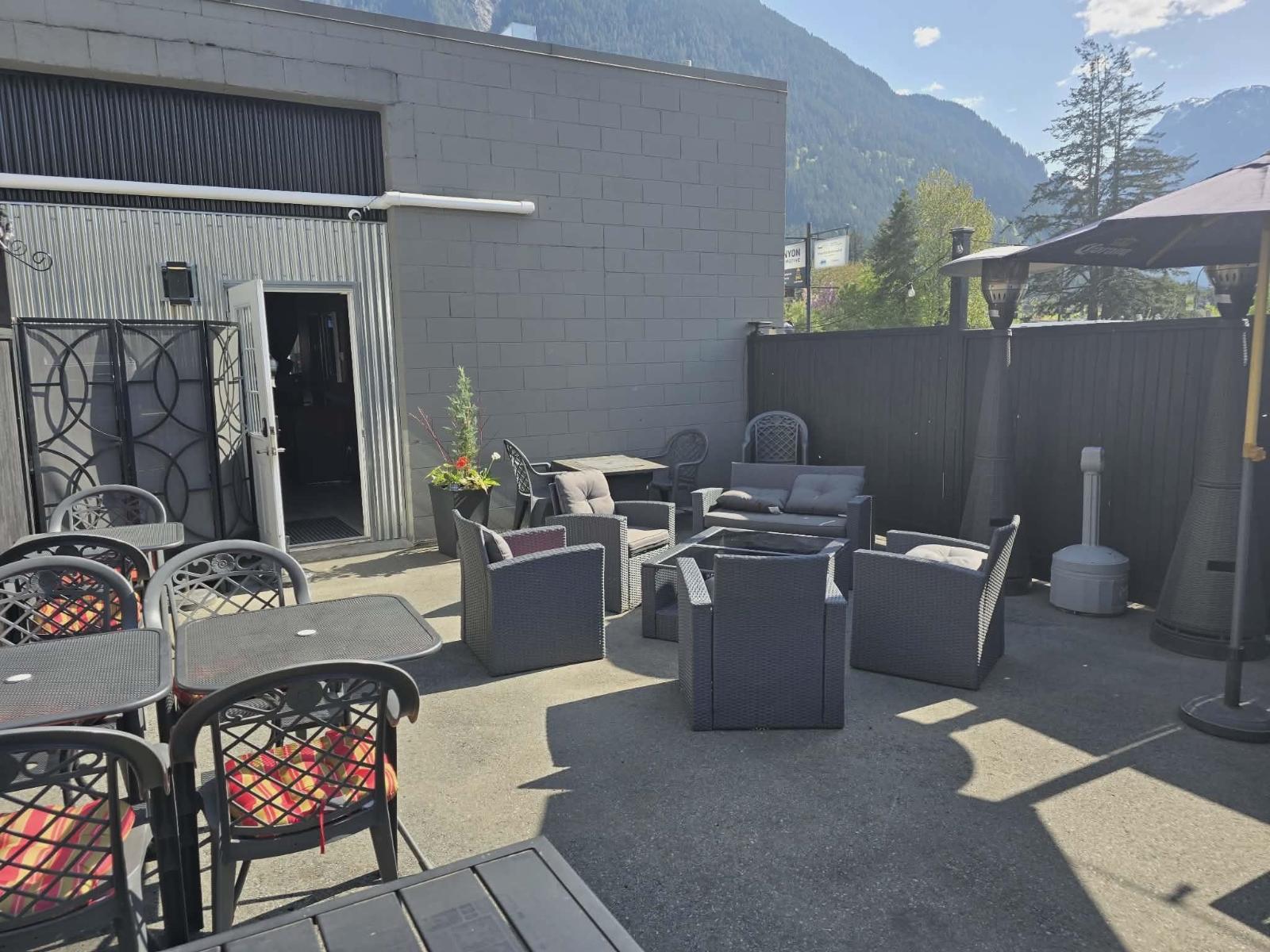 B 541 Wallace Street, Hope, Hope, British Columbia  V0X 1L0 - Photo 7 - C8074552