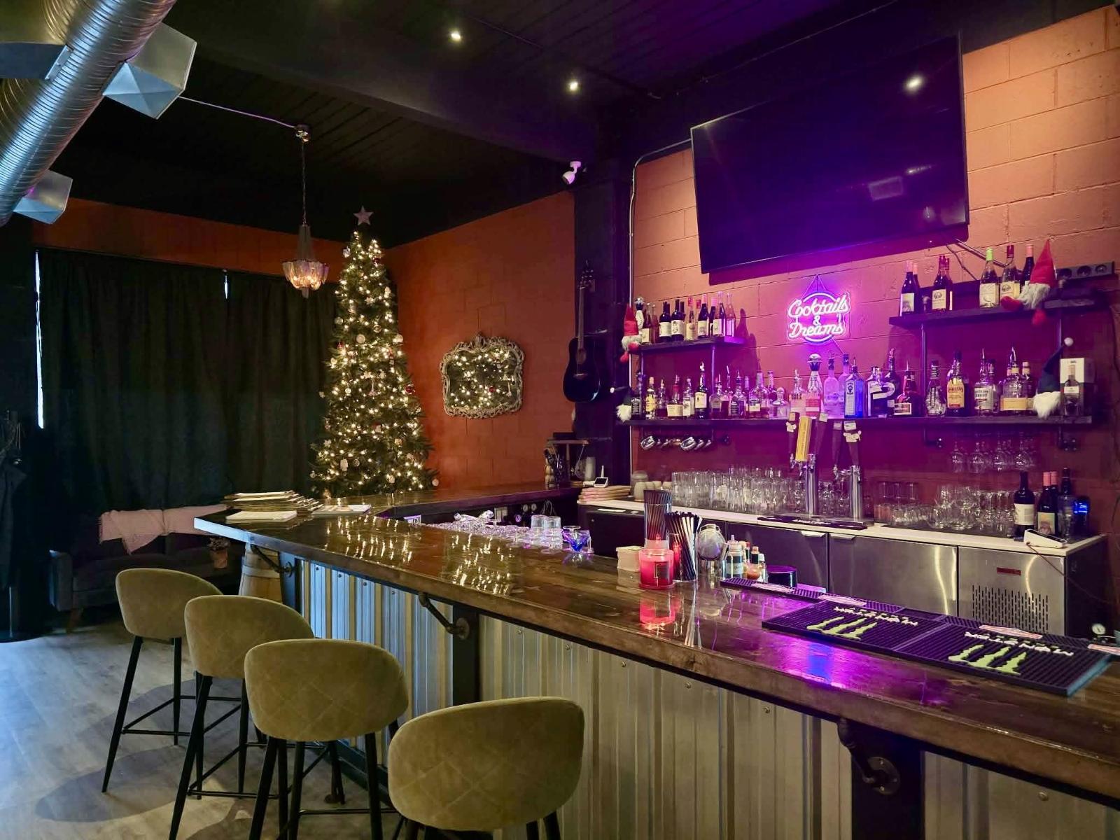 B 541 Wallace Street, Hope, Hope, British Columbia  V0X 1L0 - Photo 1 - C8074552