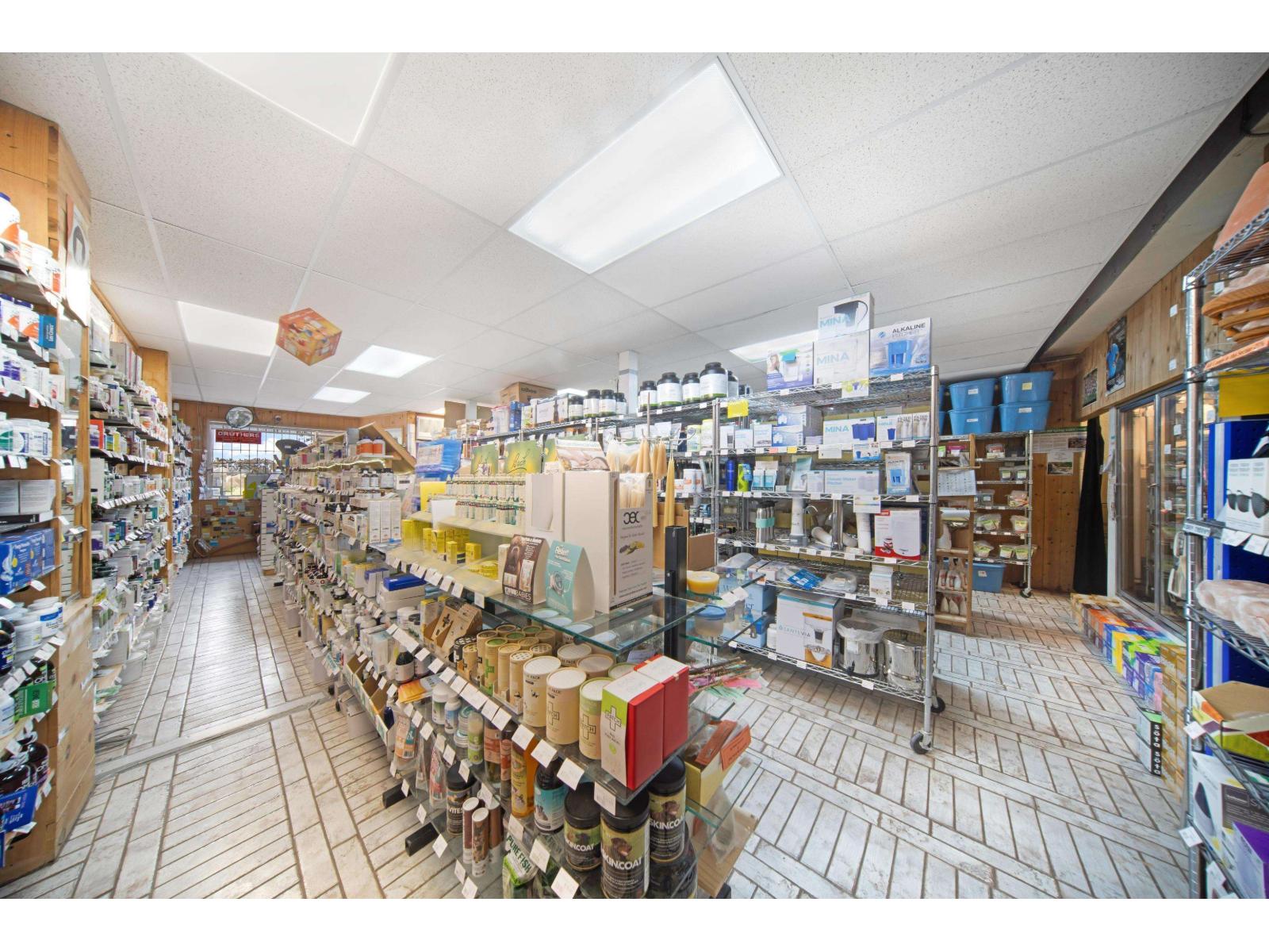 13585 King George Boulevard, Surrey, British Columbia  V3T 2V1 - Photo 15 - C8074495