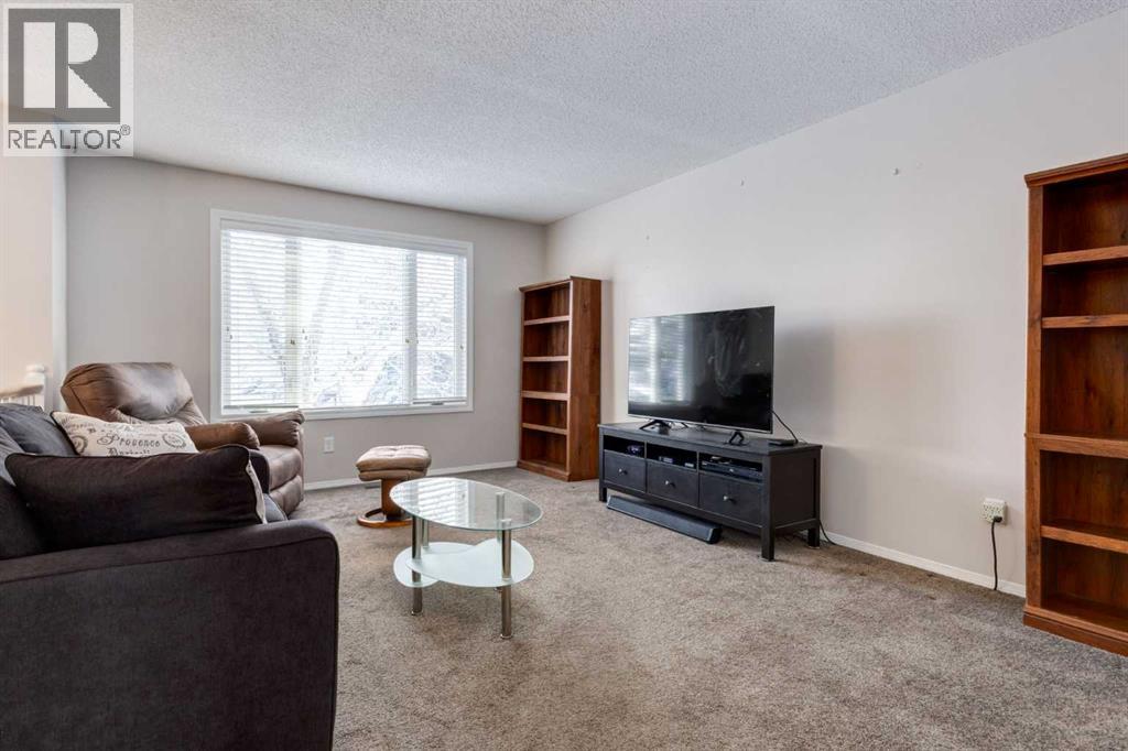 145 Fairway View Nw, High River, Alberta  T1V 1C9 - Photo 10 - A2272821