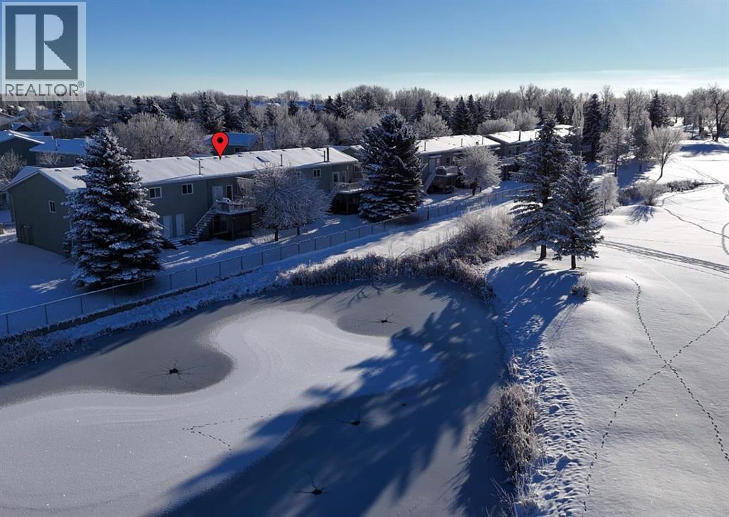 145 Fairway View Nw, High River, Alberta  T1V 1C9 - Photo 3 - A2272821