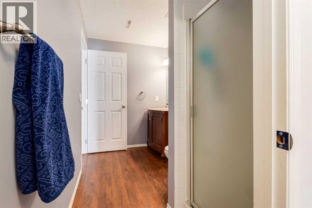 145 Fairway View Nw, High River, Alberta  T1V 1C9 - Photo 35 - A2272821