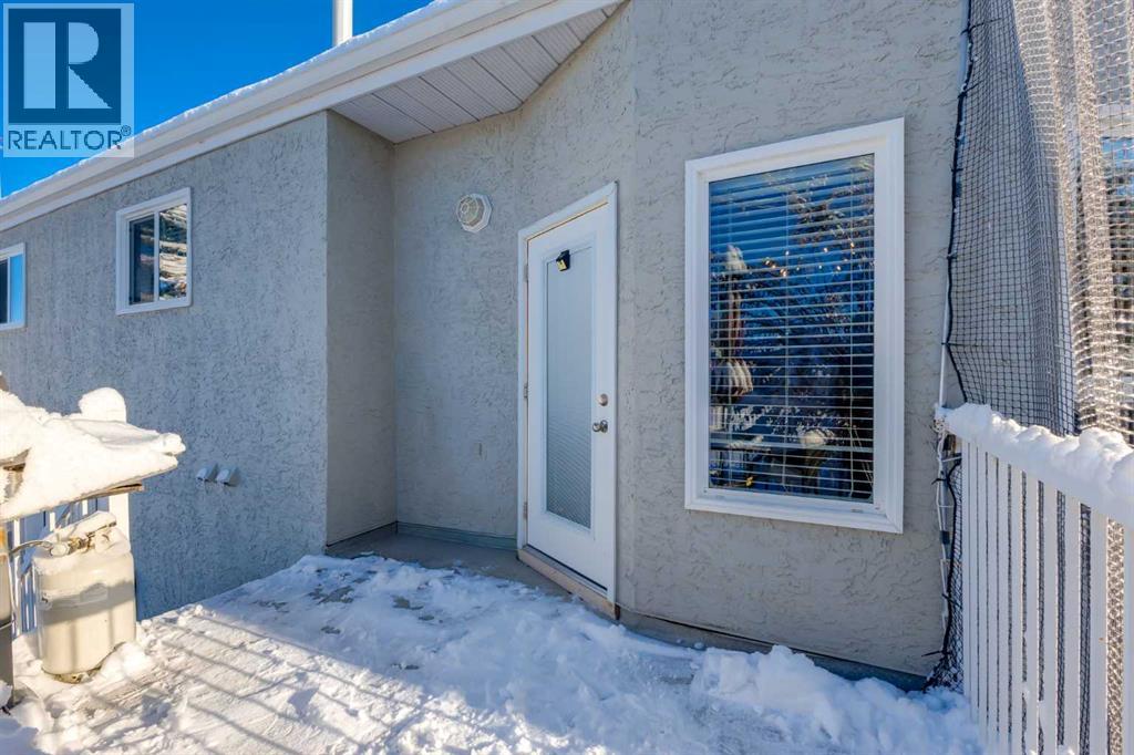 145 Fairway View Nw, High River, Alberta  T1V 1C9 - Photo 40 - A2272821