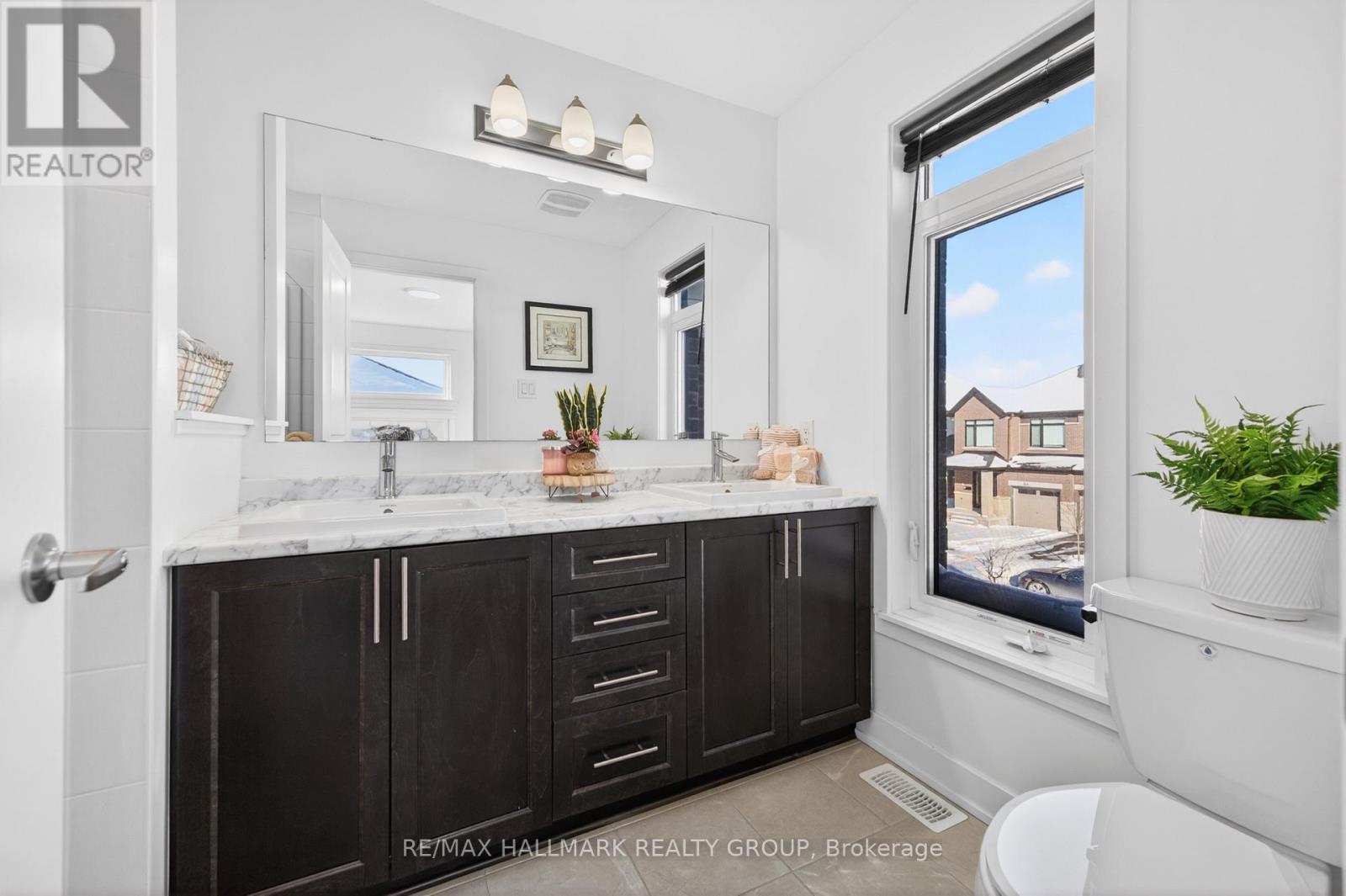 307 Ibanez Walk, Ottawa, Ontario  K1T 0V8 - Photo 29 - X12637830