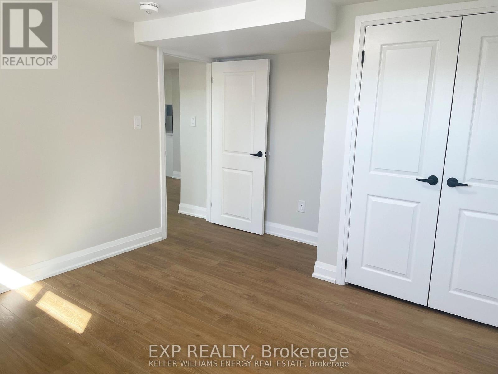 Lower - 533 Carman Court, Oshawa, Ontario  L1H 6K5 - Photo 11 - E12637824