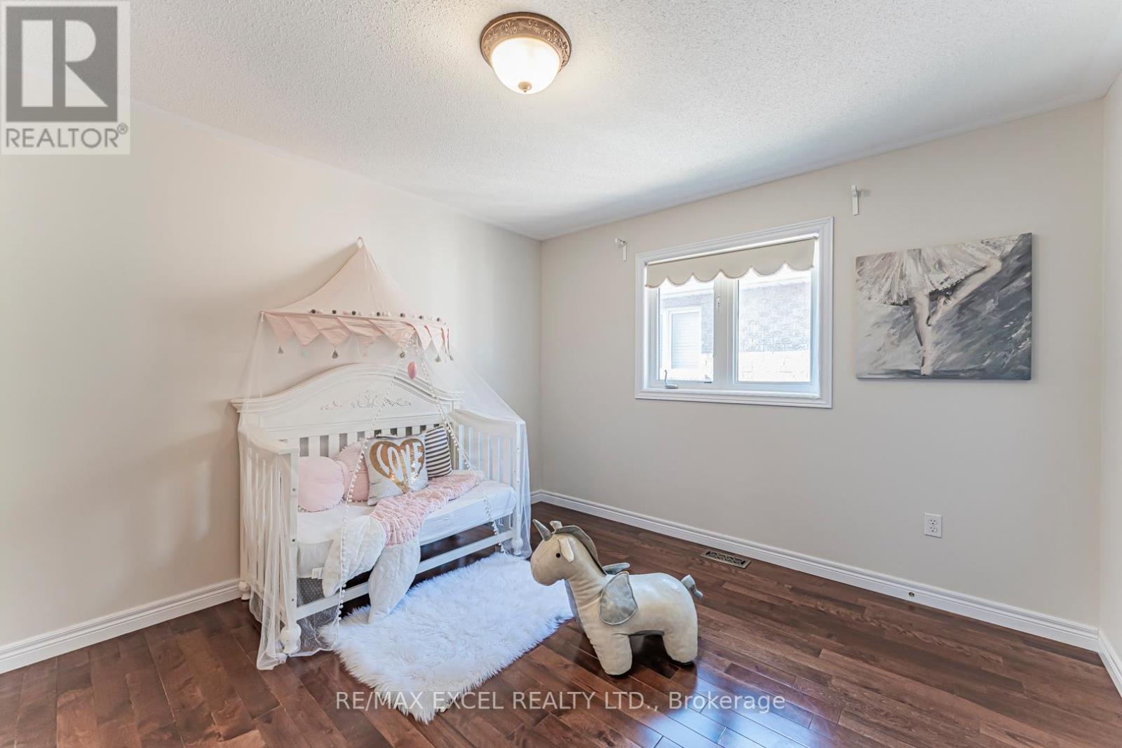 65 Falling River Drive, Richmond Hill, Ontario  L4S 2R3 - Photo 26 - N12637836