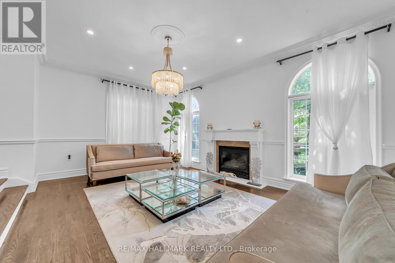 384 Kennedy Street W, Aurora, Ontario  L4G 5M6 - Photo 6 - N12637838