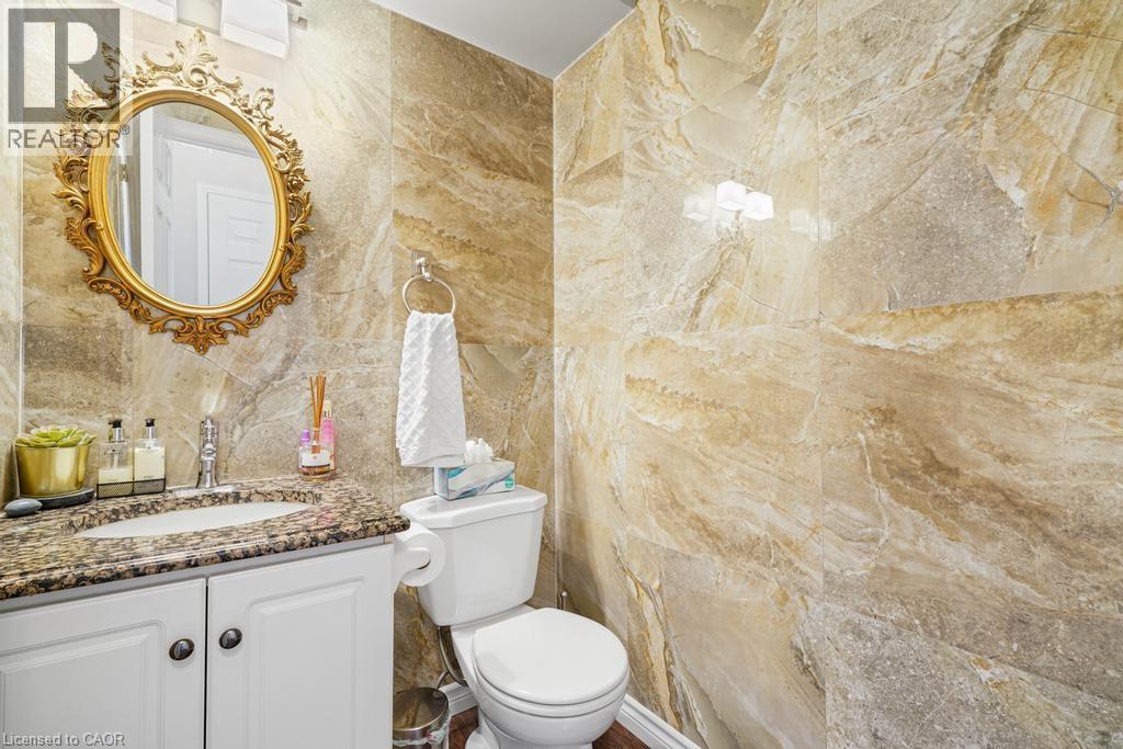 104 Frances Avenue Unit# 5, Stoney Creek, Ontario  L8E 5X3 - Photo 9 - 40768093