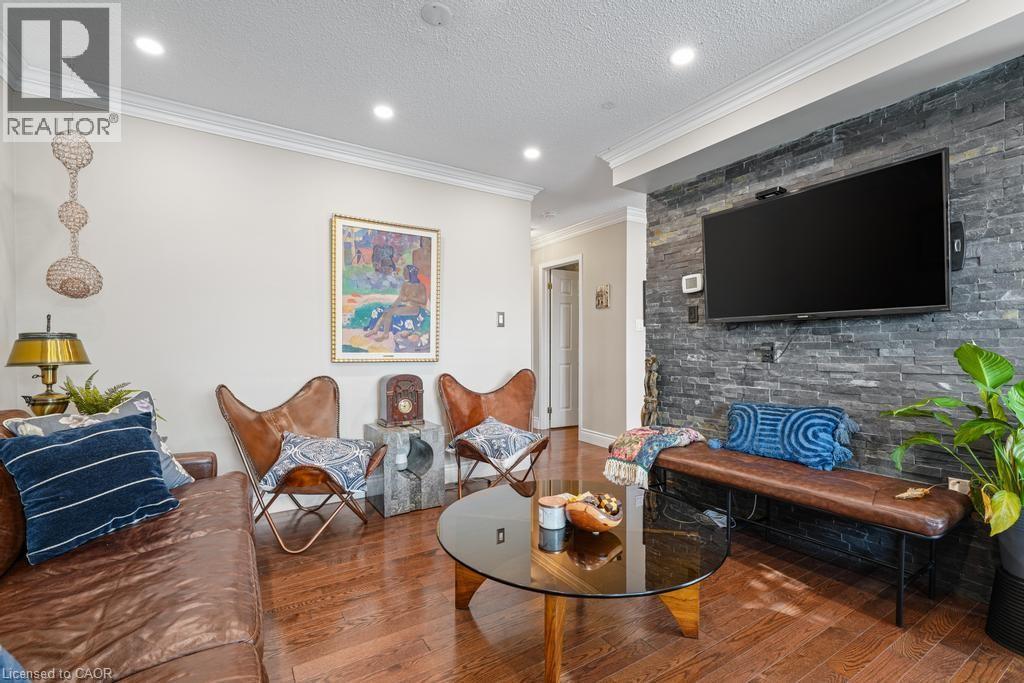 104 Frances Avenue Unit# 5, Stoney Creek, Ontario  L8E 5X3 - Photo 5 - 40768093