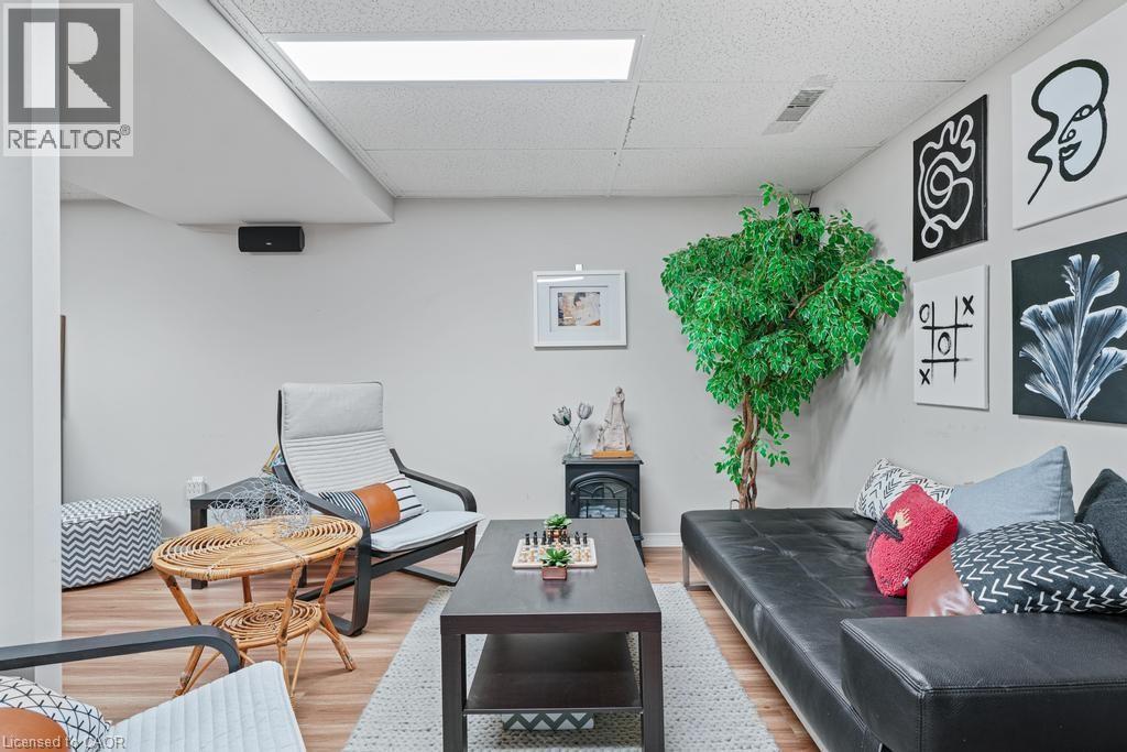 104 Frances Avenue Unit# 5, Stoney Creek, Ontario  L8E 5X3 - Photo 30 - 40768093