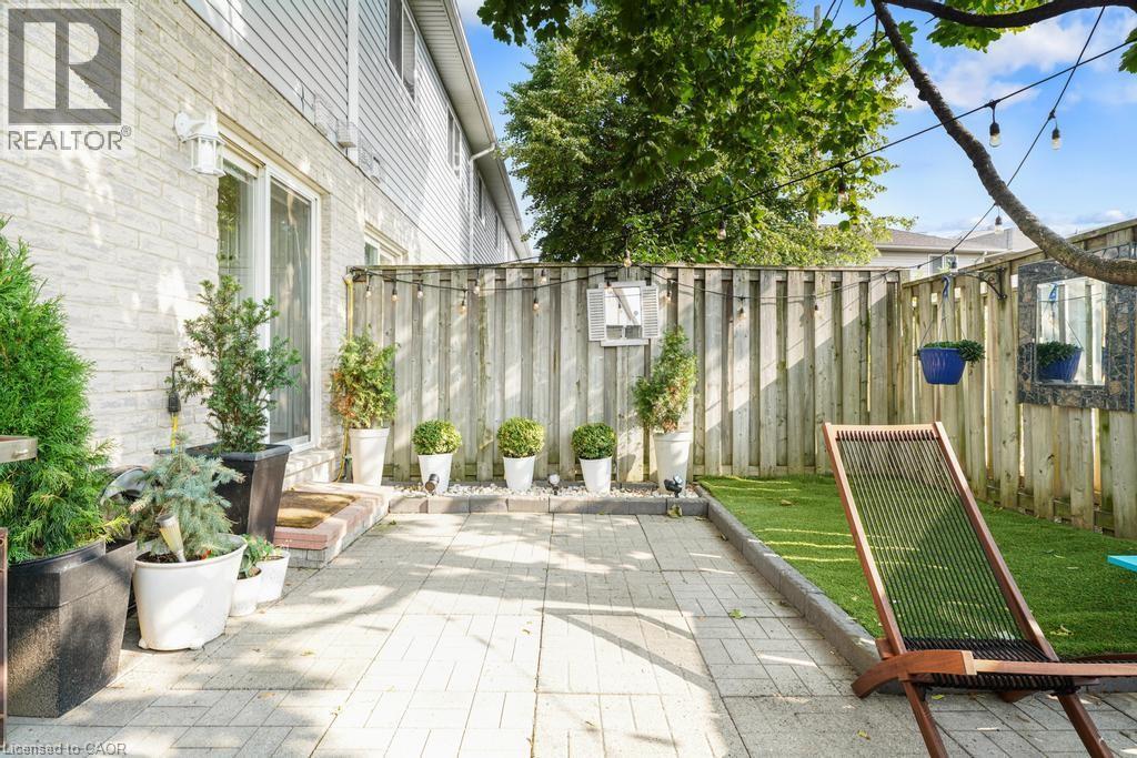 104 Frances Avenue Unit# 5, Stoney Creek, Ontario  L8E 5X3 - Photo 35 - 40768093