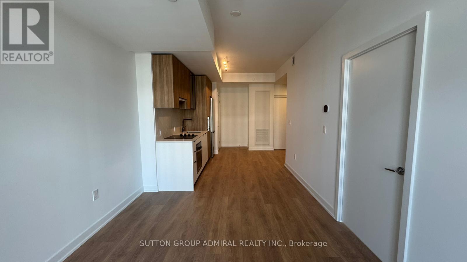 726 - 1037 Queensway, Toronto, Ontario  M8Z 6C7 - Photo 11 - W12637828