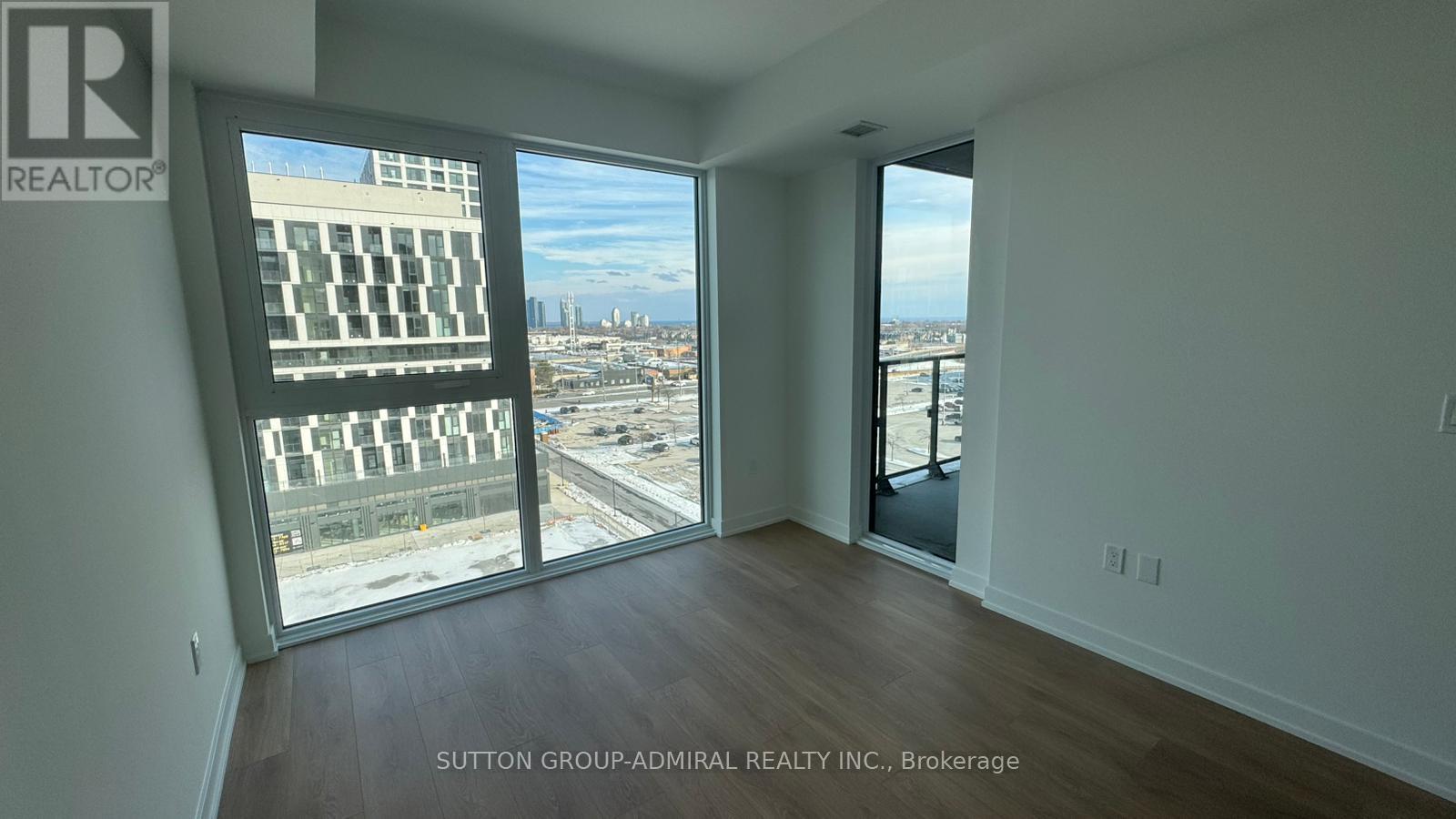 726 - 1037 Queensway, Toronto, Ontario  M8Z 6C7 - Photo 13 - W12637828