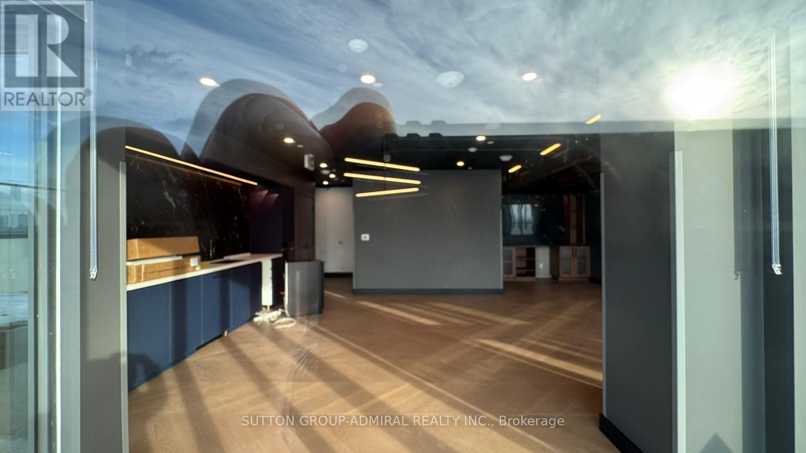 726 - 1037 Queensway, Toronto, Ontario  M8Z 6C7 - Photo 18 - W12637828