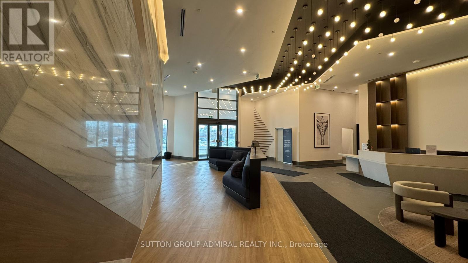 726 - 1037 Queensway, Toronto, Ontario  M8Z 6C7 - Photo 3 - W12637828