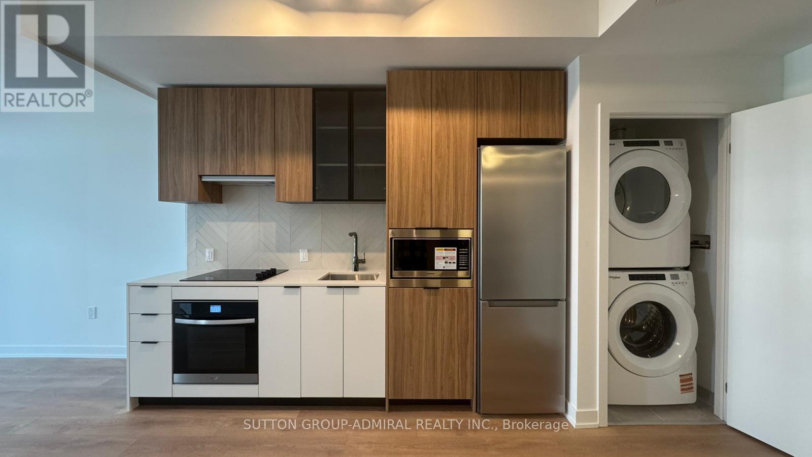 726 - 1037 Queensway, Toronto, Ontario  M8Z 6C7 - Photo 9 - W12637828