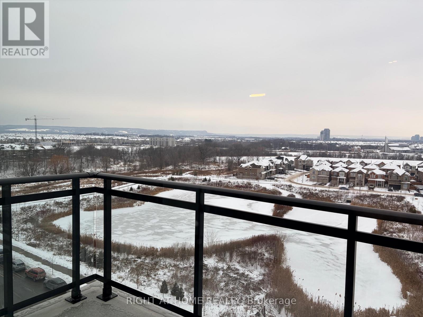 813 - 720 Whitlock Avenue, Milton, Ontario  L9E 2B5 - Photo 12 - W12637832