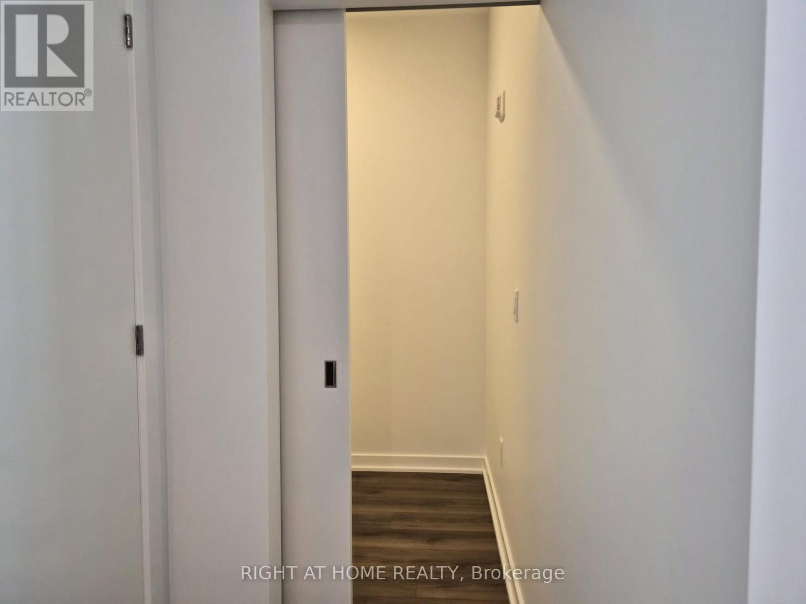 813 - 720 Whitlock Avenue, Milton, Ontario  L9E 2B5 - Photo 13 - W12637832