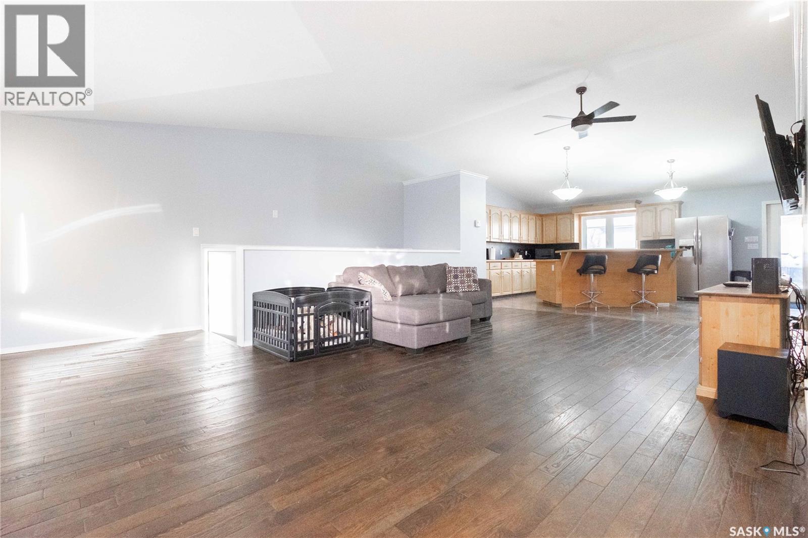 143 6th Street, Pilot Butte, Saskatchewan  S0G 3Z0 - Photo 10 - SK025678