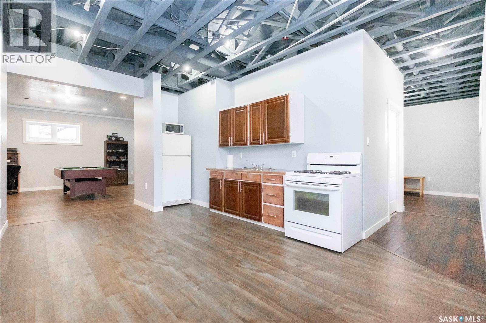 143 6th Street, Pilot Butte, Saskatchewan  S0G 3Z0 - Photo 31 - SK025678