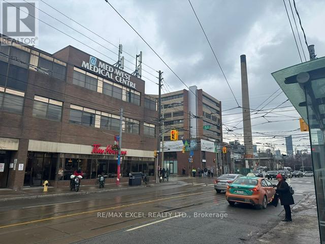 755b Dundas Street W, Toronto, Ontario  M6J 1T9 - Photo 15 - C12637852