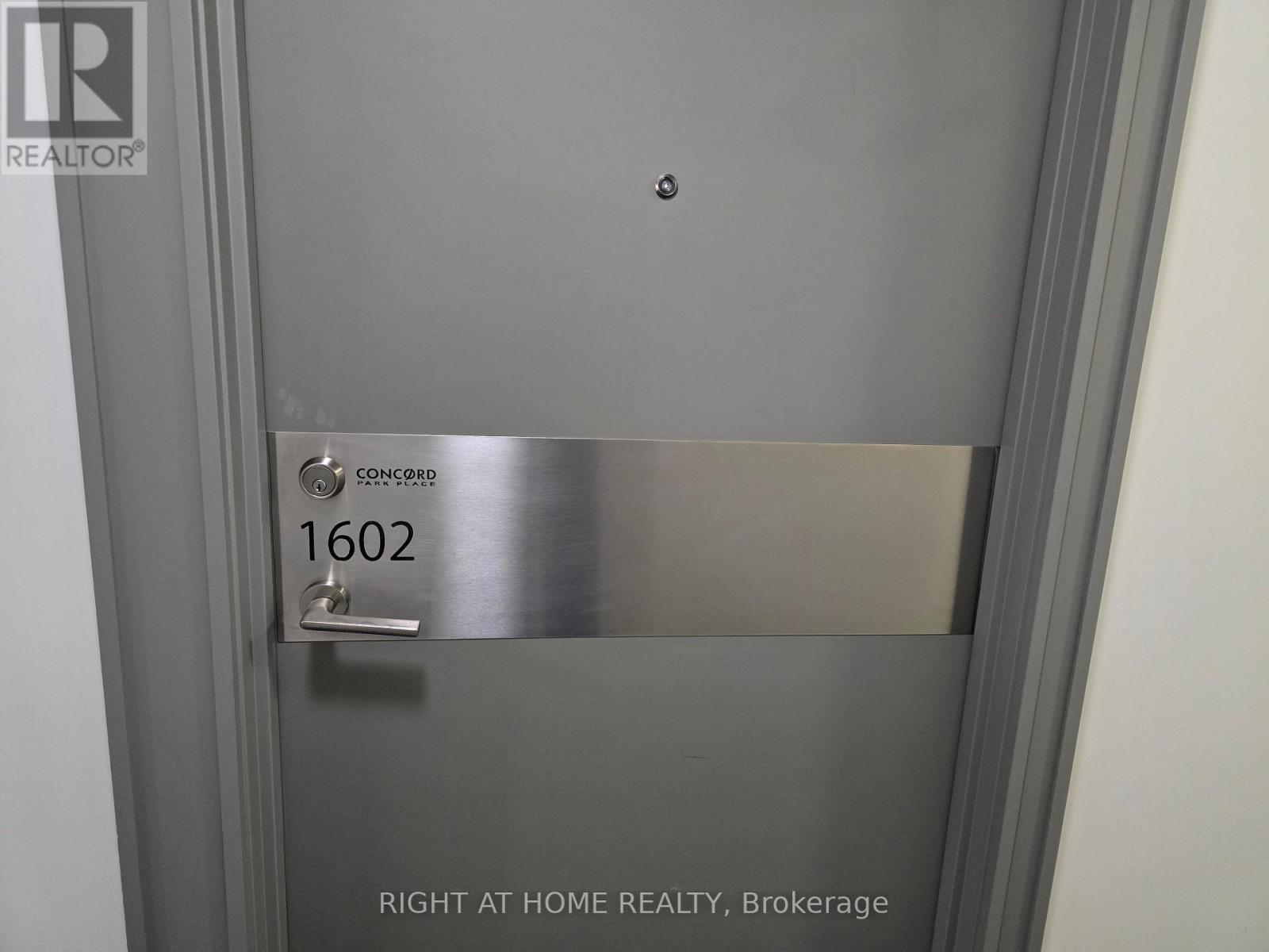 1602 - 19 Singer Court, Toronto, Ontario  M2K 0B2 - Photo 2 - C12637854