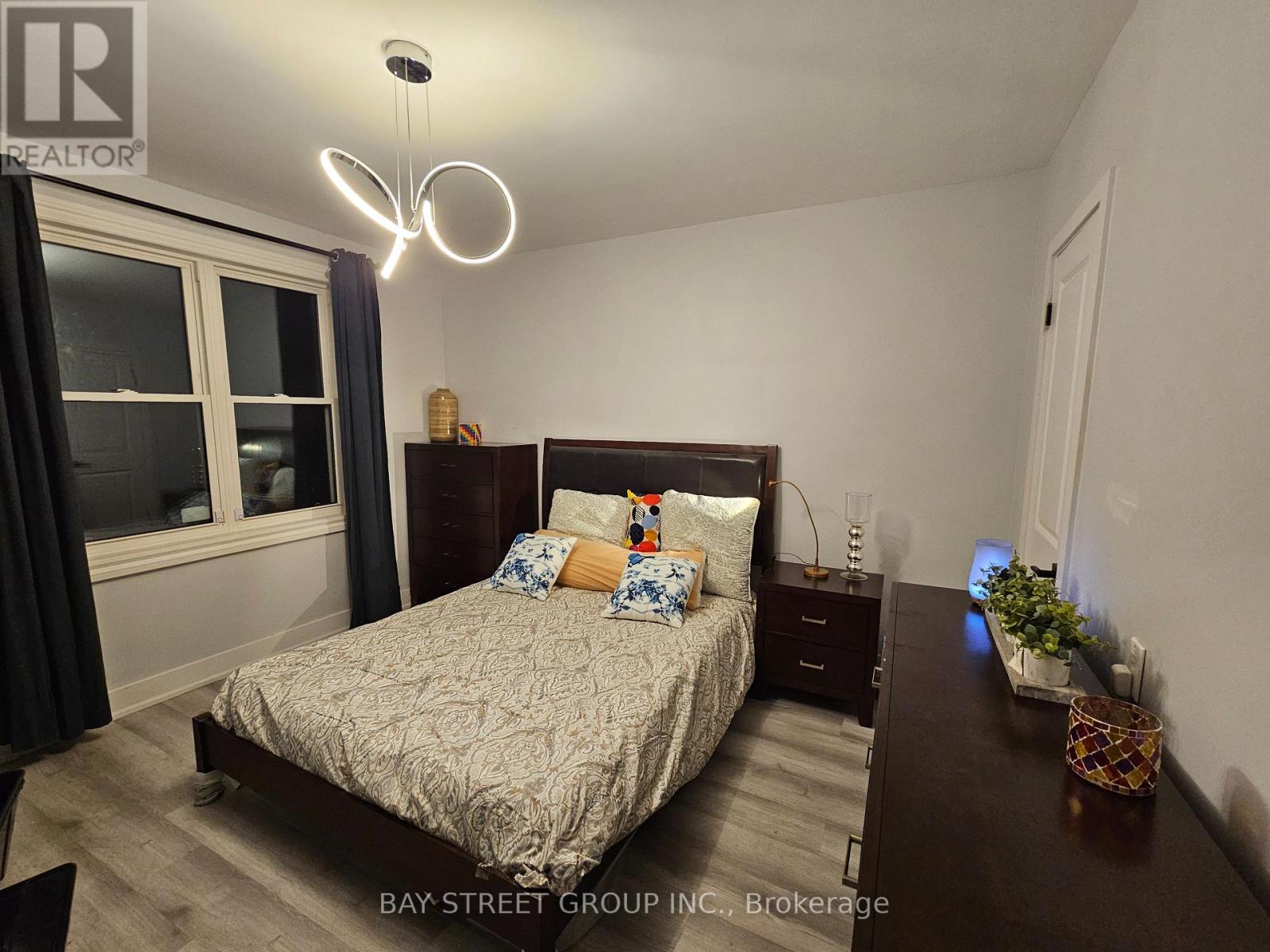 46 Lowcrest Boulevard, Toronto, Ontario  M1T 1K5 - Photo 5 - E12637868