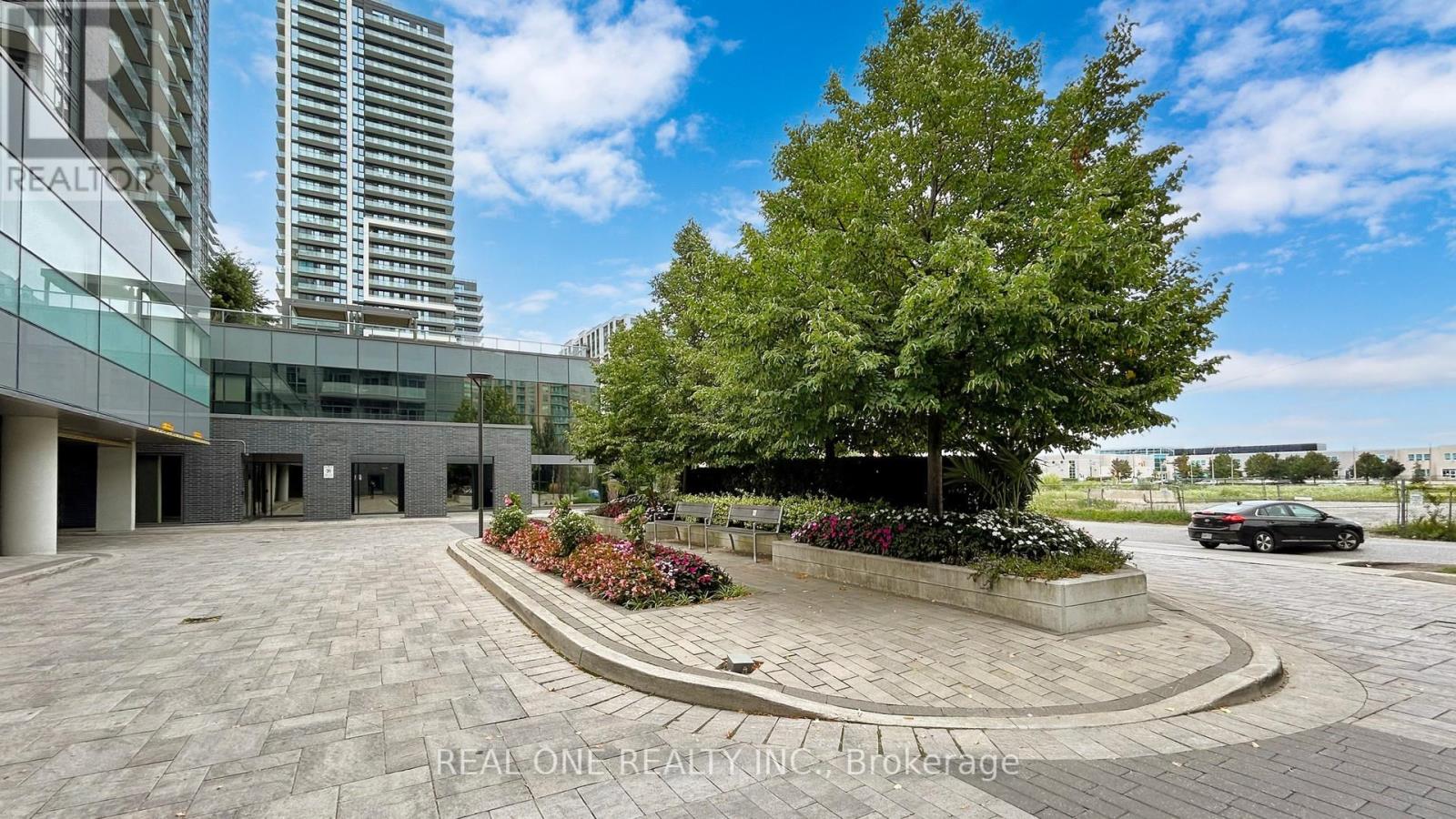 Lph08 - 55 Oneida Crescent, Richmond Hill, Ontario  L4B 0E8 - Photo 4 - N12637858