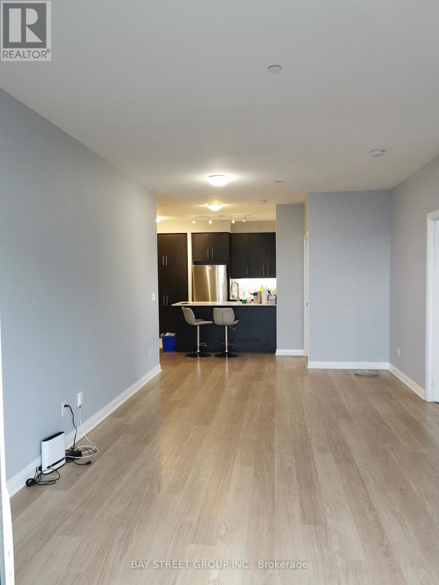 1002 - 55 Oneida Crescent, Richmond Hill, Ontario  L4B 0E8 - Photo 10 - N12637878