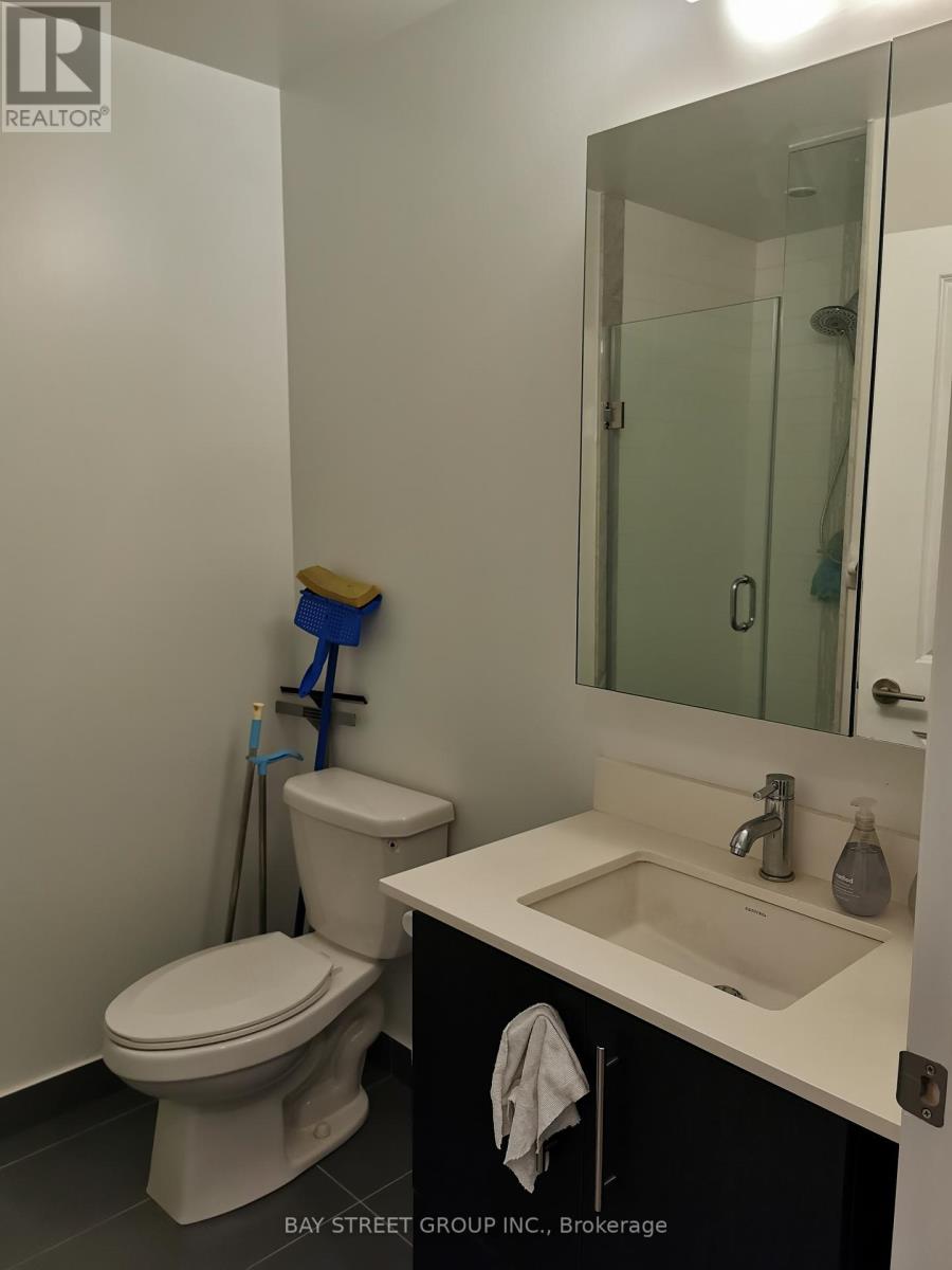 1002 - 55 Oneida Crescent, Richmond Hill, Ontario  L4B 0E8 - Photo 4 - N12637878