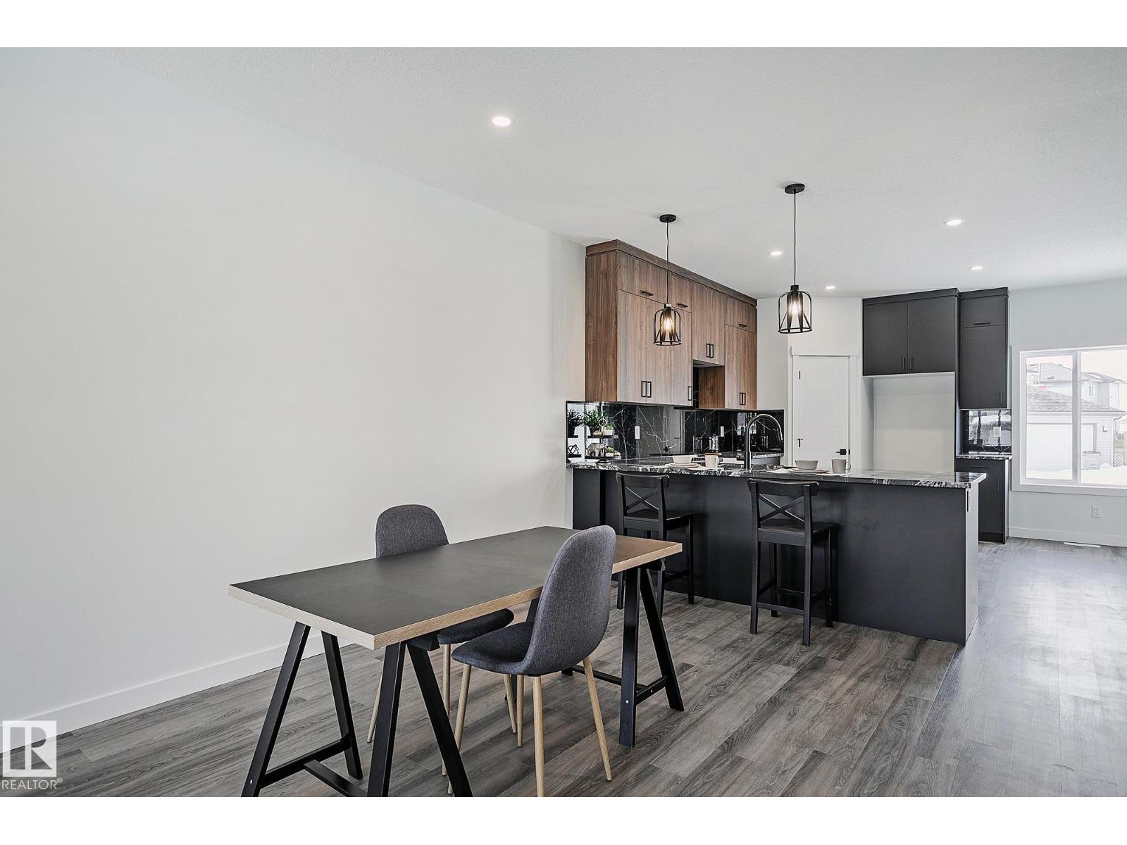 9831 107a Avenue, Morinville, Alberta  T8R 2P1 - Photo 6 - E4468266