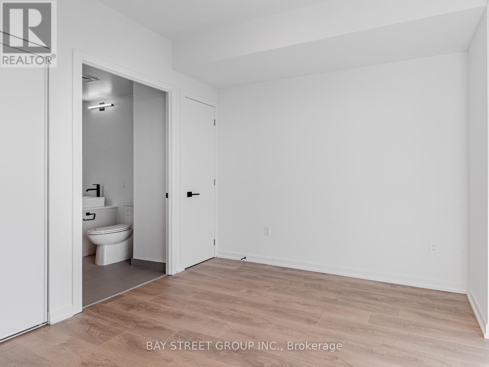 2703 - 1285 Dupont Street, Toronto, Ontario  M6H 0E3 - Photo 9 - W12637844