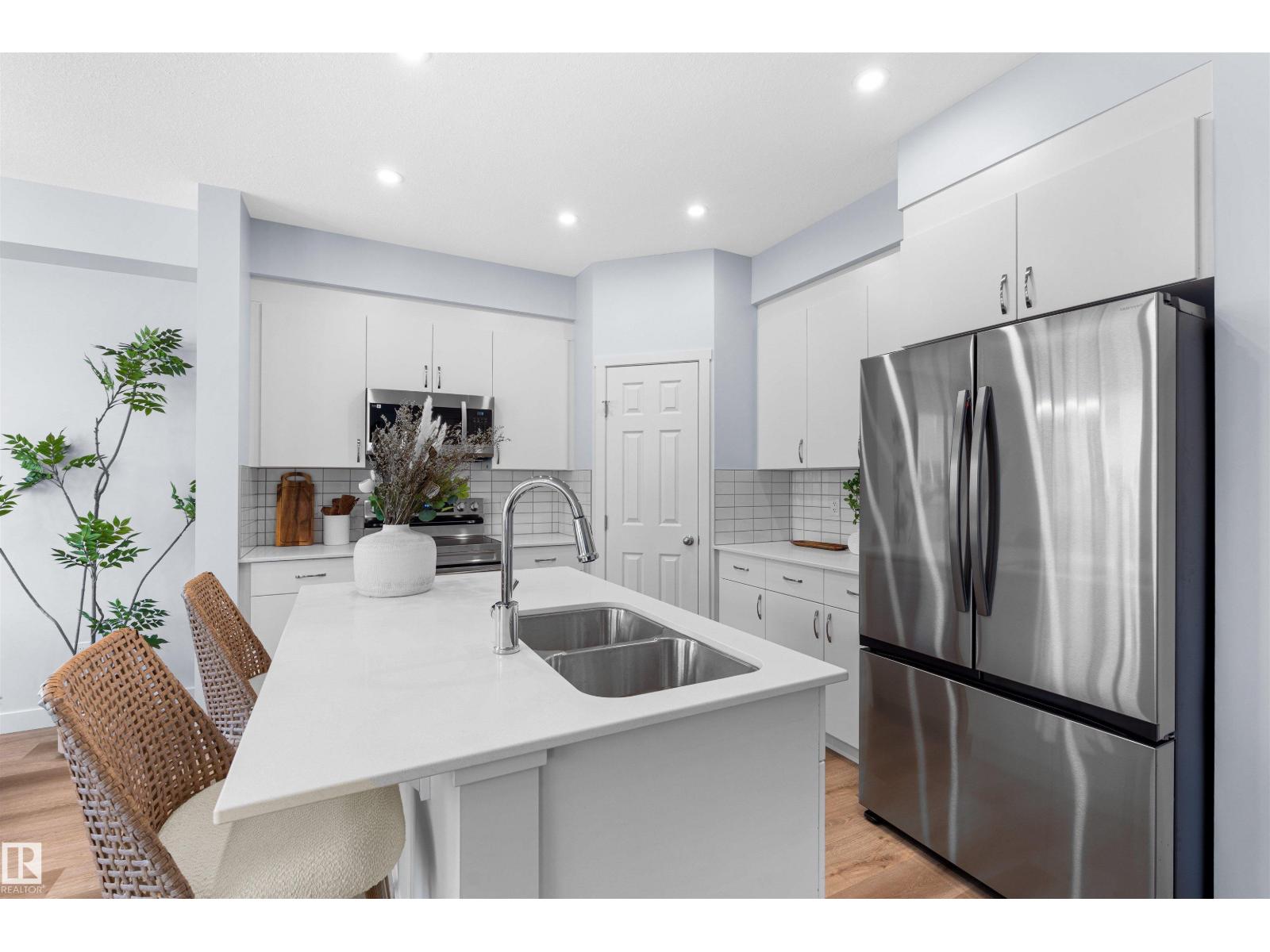 2013 209a St Nw, Edmonton, Alberta  T6M 3C8 - Photo 9 - E4468267