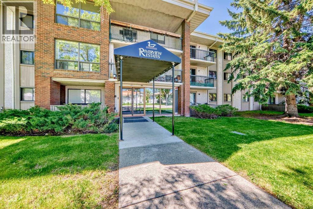 302, 2611 1 Avenue NW, Calgary, Alberta