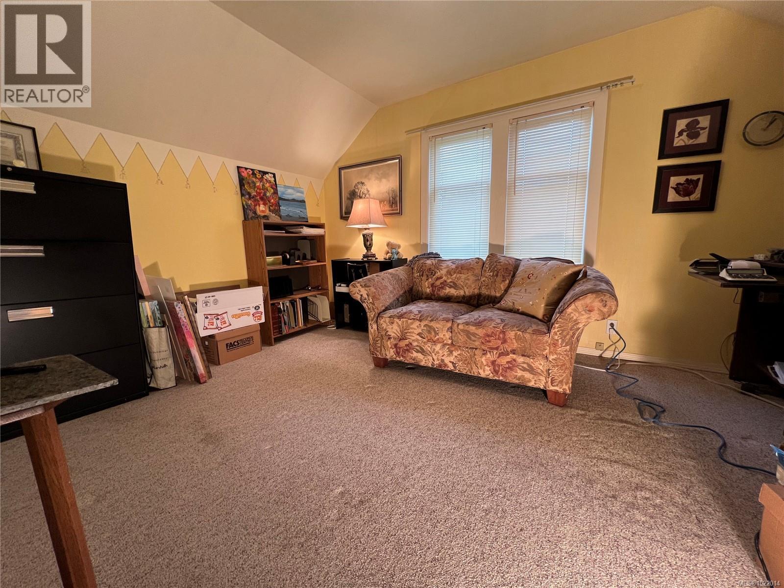 3681 Elliston St, Saanich, British Columbia  V8X 1R9 - Photo 21 - 1022014