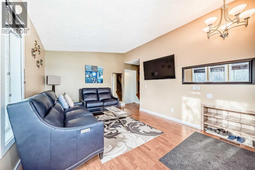 19 Mchugh Place Ne, Calgary, Alberta  T2E 7R4 - Photo 13 - A2275242