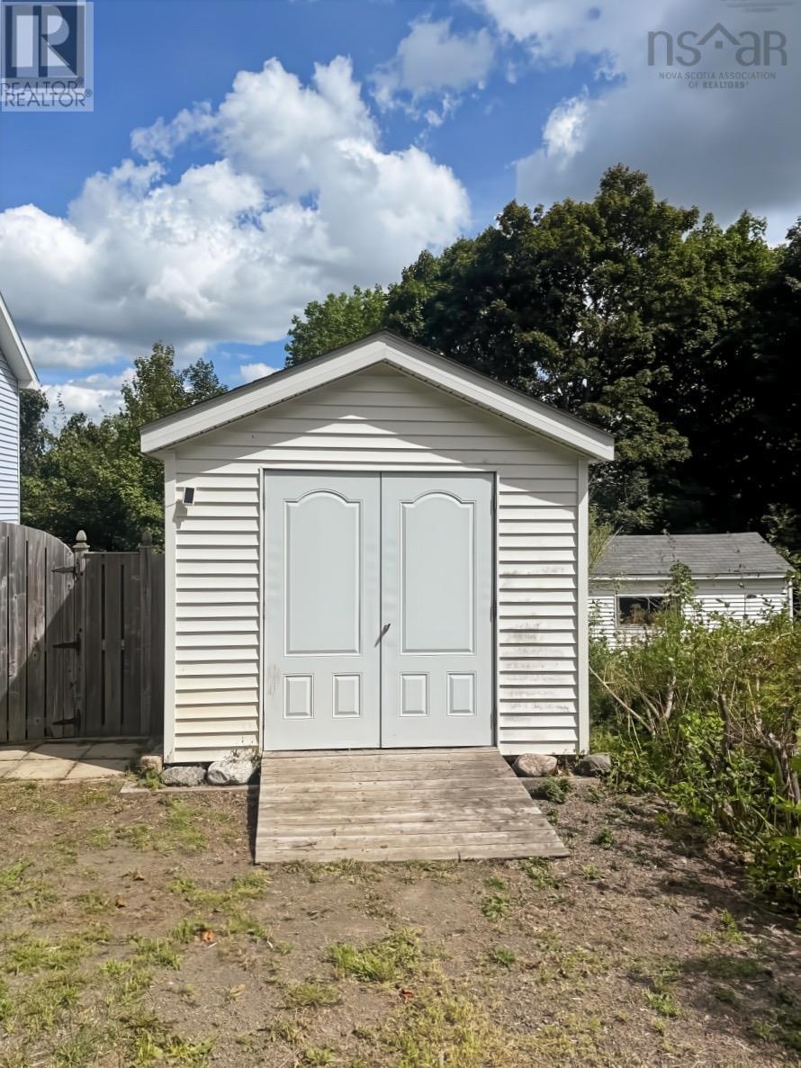 114 Hawthorne Street, Antigonish, Nova Scotia  B2G 1A9 - Photo 6 - 202525534