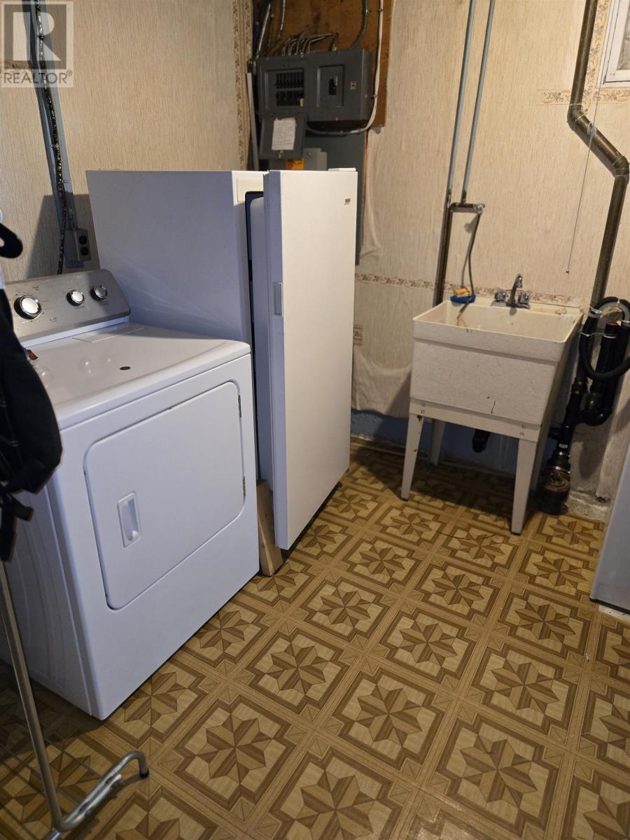 1251 Heenan Pl, Kenora, Ontario  P9N 2Y9 - Photo 17 - TB253672