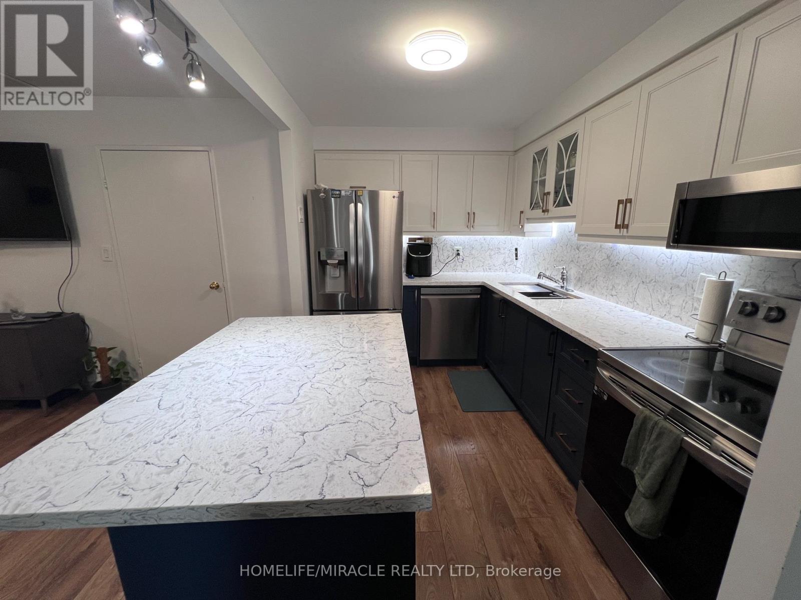 105 - 5 Shady Golfway, Toronto, Ontario  M3C 3A5 - Photo 3 - C12629384